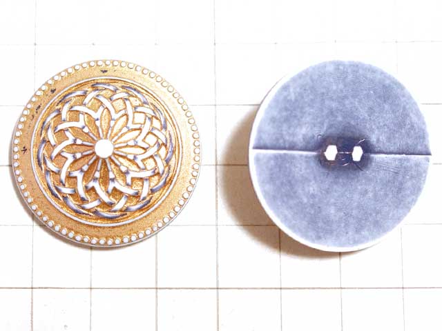 CS342JJ　３１ｍｍ　樹脂カボ　花模様　金