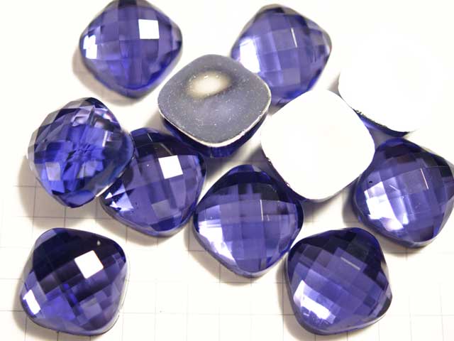 CS545JJ　１６ｍｍ　アクリルカボ　カットタンザナイト