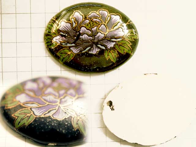 CS576SD　３２×２５　陶製カボション　牡丹