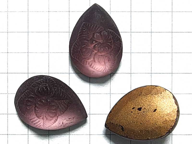 CS763JJ　１８×１３　ドロップ　フロスト彫刻　アメシスト