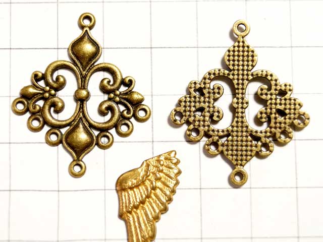 MF527JJ　シャンデリア　クラシカル　８カン　真鍮古美