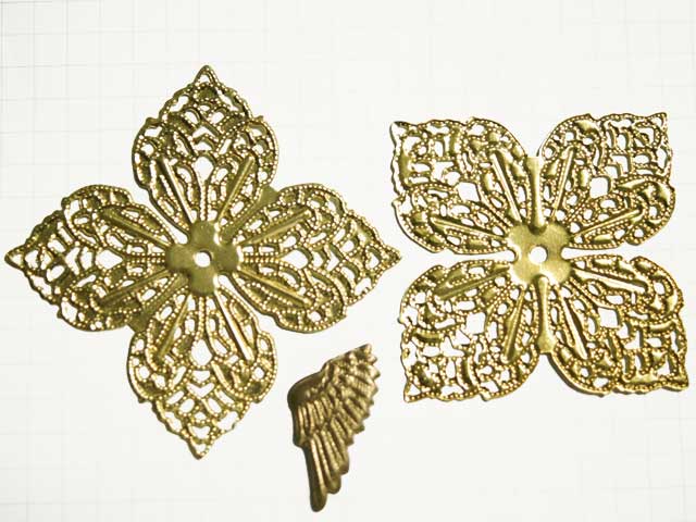 MF880FM　フィリグリー　５８．５ｍｍクローバー　金