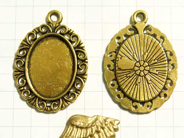 MF945JF　１８×１３　オーバルＳＴ　飾り枠　１カン　金古美