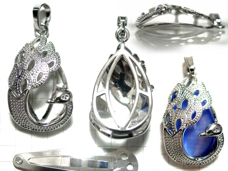 MS341PW 25×18 ドロップST バチカン付 孔雀 銀