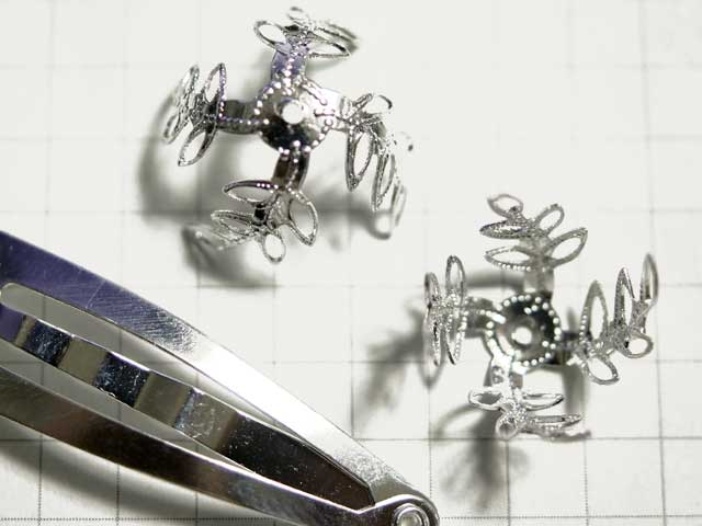 MS368FM　ビーズキャップ　透かしリーフ　銀　５個セット