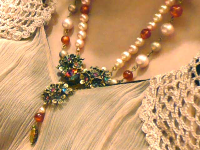 MU20NUS　ボルケーノ　デミパリュール