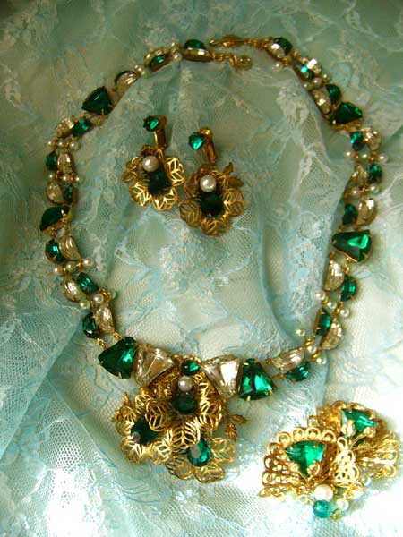 PO07EUS　エメラルドのデミパリュール