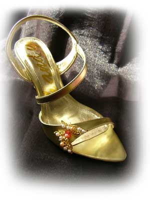 PO08EUS　蝶ちょのパリュール