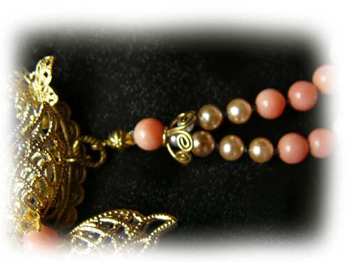 PO08EUS　蝶ちょのパリュール