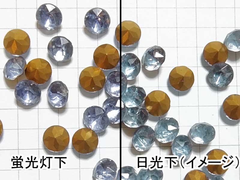 RR389JJ　３５ＳＳ　ラウンド　アレキサンドライト<br>ゴールドフォイルバック。蛍光灯下では水色、日光下では淡い紫色に変化します。<br>ヴィンテージ品につき、微細な擦り傷や欠け等がみられる場合がございます。何卒ご了承ください。<br><br>画像のマス目は５ｍｍ四方です。大きさの目安にして下さい。<br>３５ＳＳ（７．２７から７．４８ｍｍ）　厚さ　５．３ｍｍ<br>