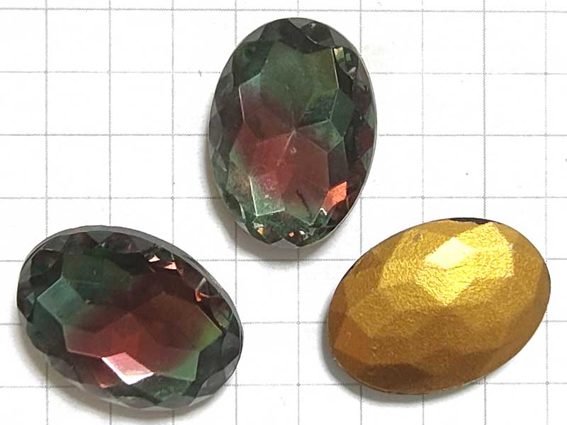 SOV62MR １８×１３　彫りオーバル　ルビー＆トルマリン