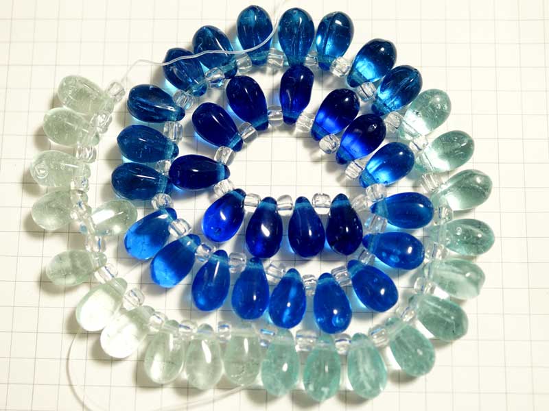 BG175FM グラスビーズ　１２×７　ラムネ・カプリＭＩＸ　１連