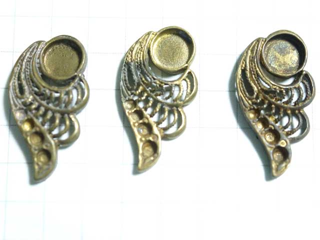 ６ｍｍラウンドセッティング　ウイング　真鍮