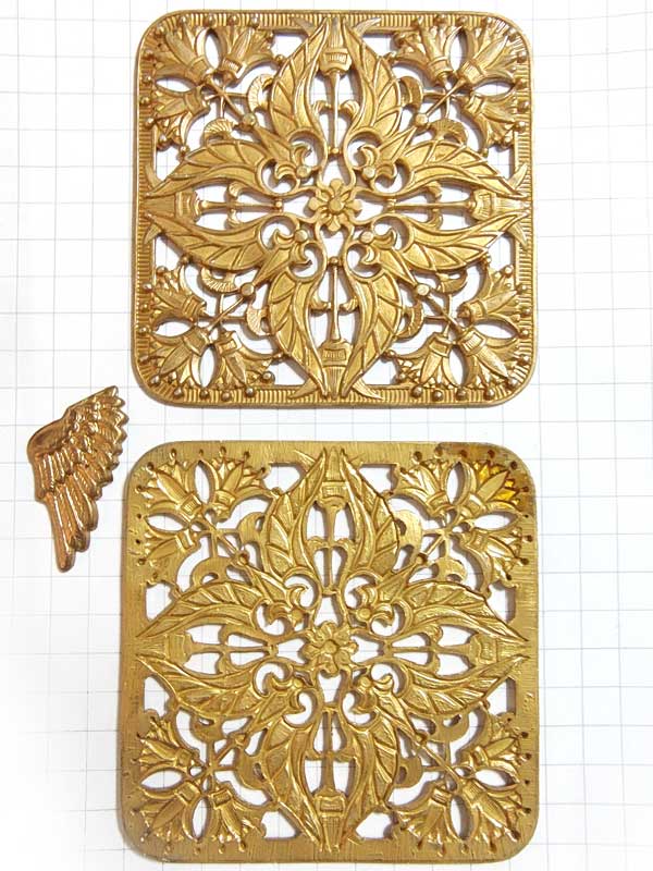 MH172JJ スタンピング　植物模様スクエア　真鍮