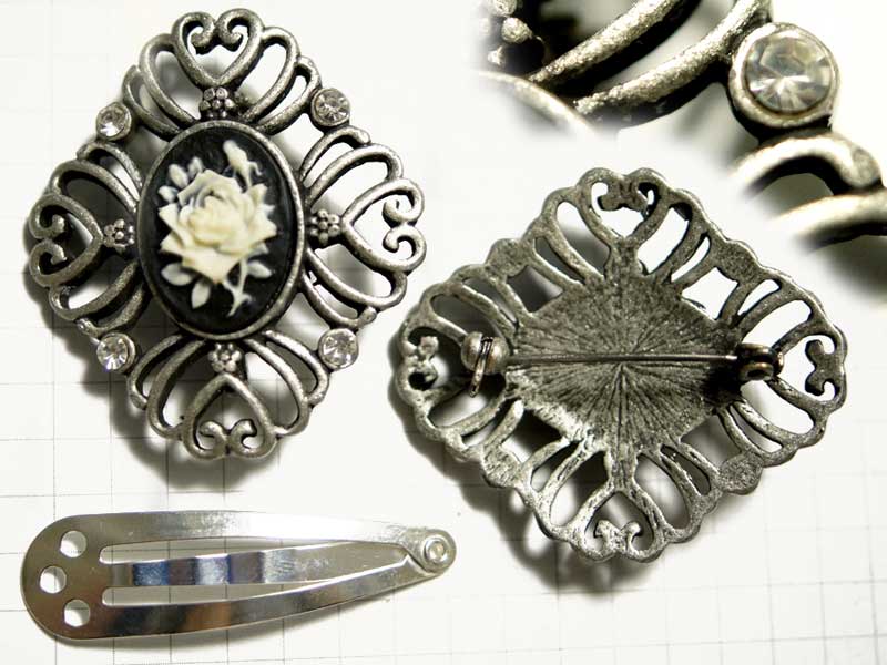 MS448JF　１８×１３　オーバルカボ枠付ブローチ　銀古美