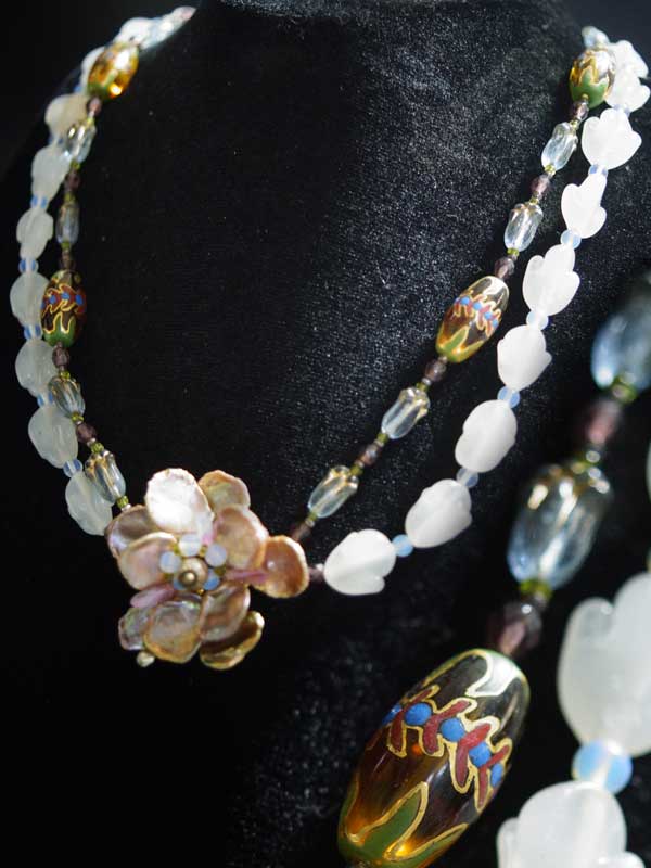 MU46NUS　芥子パールとヴィンテージビーズの２連ネックレス