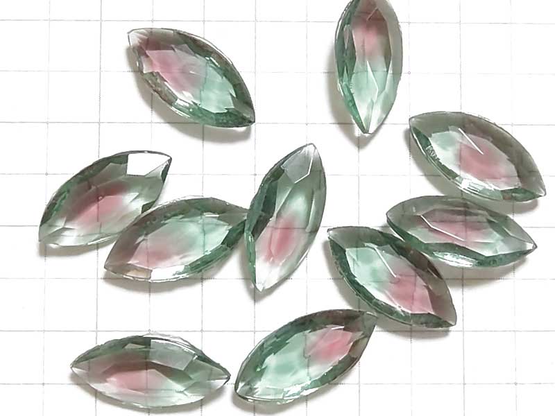 RN233MR　１５×７　ナベット　ペリドット＆ルビー　フォイル無