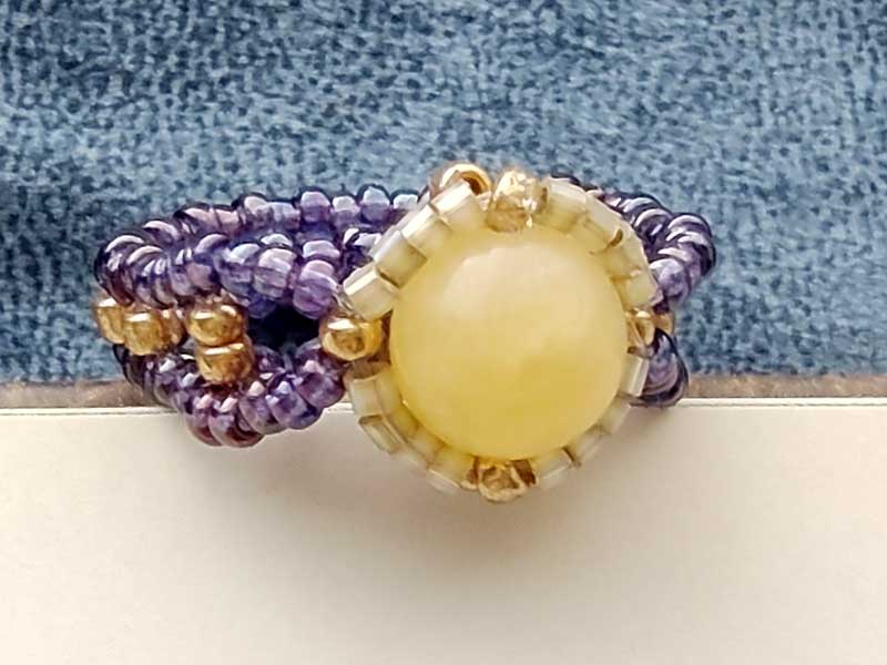 URA002Y　ビーズリング　アラゴナイト